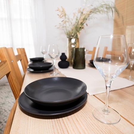 California Apartament Dos De Mayo Σεβίλλη Εξωτερικό φωτογραφία